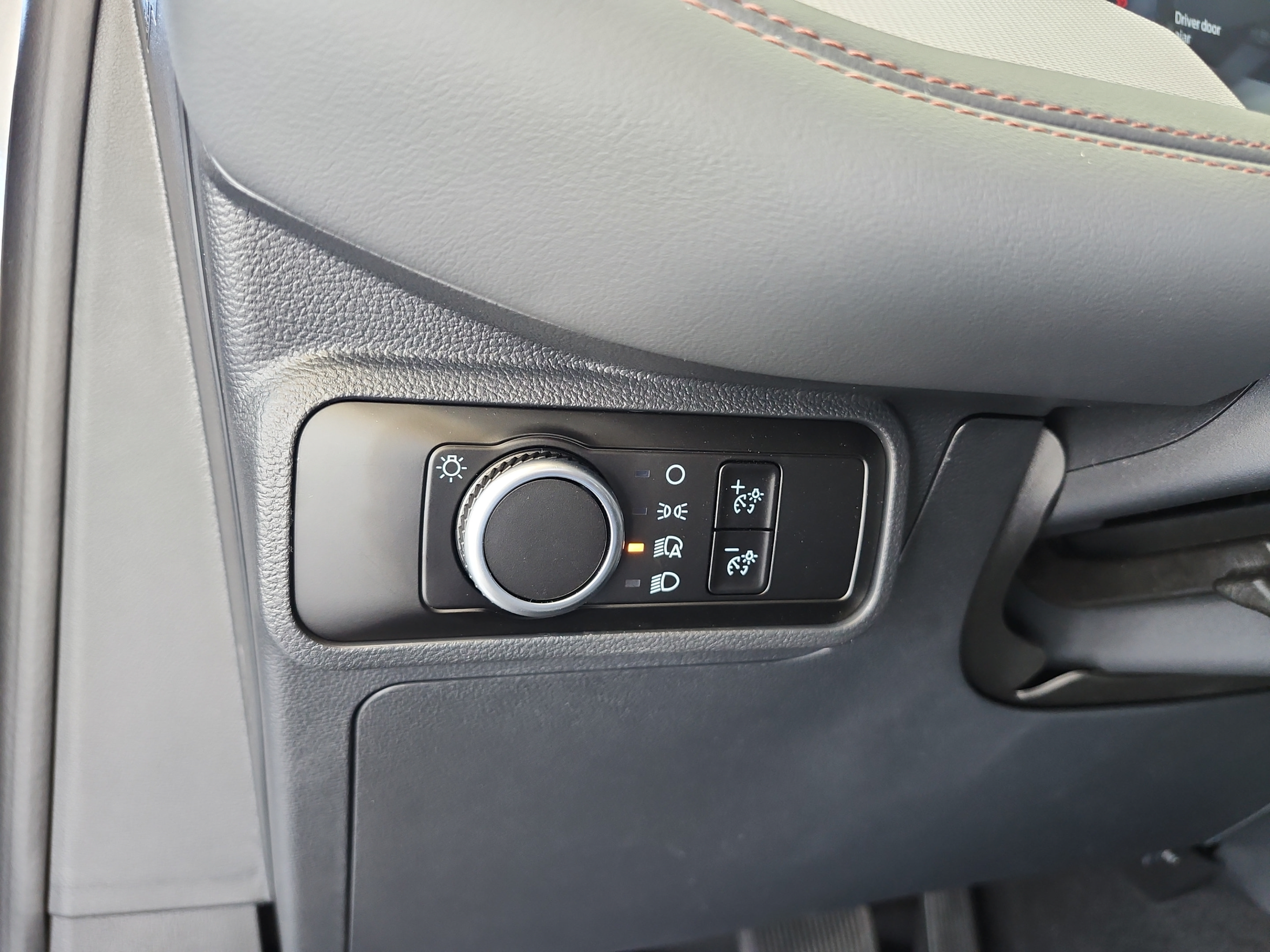 Certified 2026 Ford Explorer Active RWD image 13