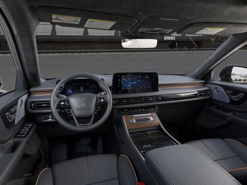 New 2026 Lincoln Aviator Black Label image 9