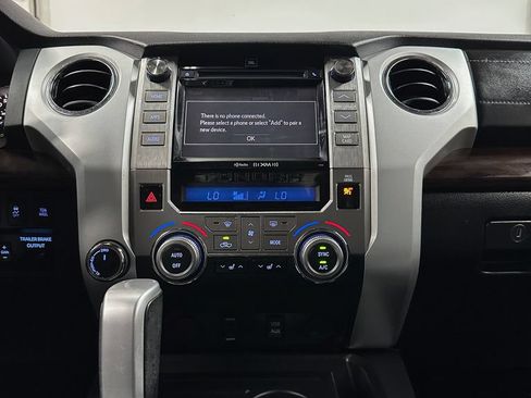 Used 2019 Toyota Tundra Limited w/ Limited Premium Package AWD/4WD image 25