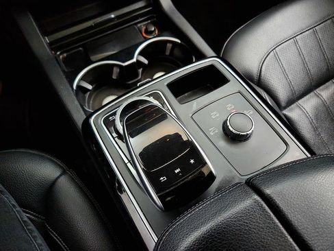 Used 2018 Mercedes-Benz GLE 350 image 19