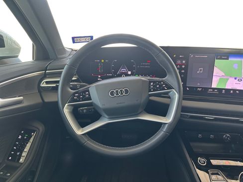 Used 2025 Audi A5 2.0T Premium Plus AWD/4WD image 13