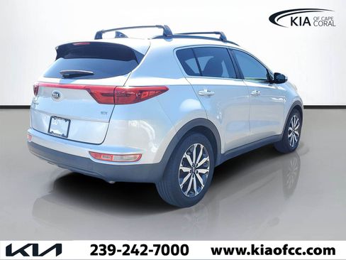 Used 2018 Kia Sportage EX w/ EX Premium Package FWD image 4