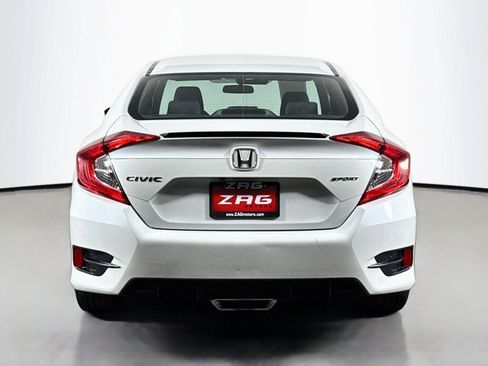 Used 2019 Honda Civic Sport image 4