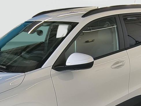 New 2026 Chevrolet Trax LT w/ LT Convenience Package image 8