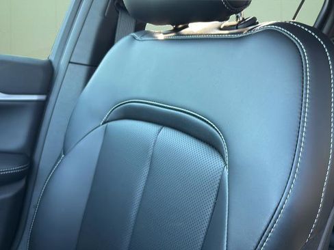 New 2025 Jeep Grand Cherokee L Limited w/ Luxury Tech Group II image 47