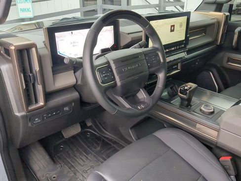 Used 2025 GMC Hummer EV 2X image 12
