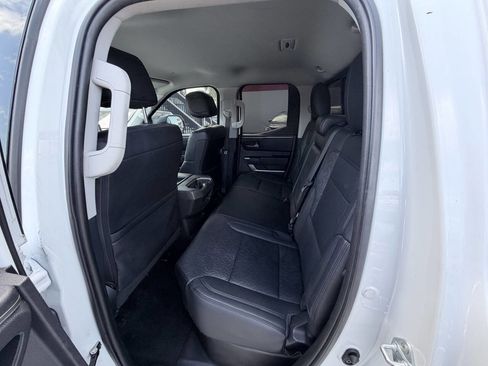 Used 2022 Toyota Tundra SR5 w/ SR5 Premium Package image 12