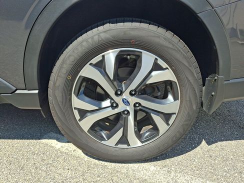 Used 2021 Subaru Outback Limited AWD/4WD image 8