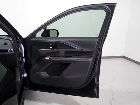 Used 2024 Cadillac Lyriq Sport RWD image 61