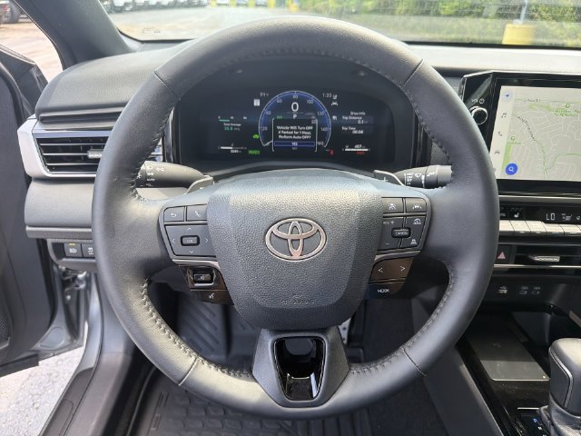 Used 2026 Toyota Camry XSE FWD image 33