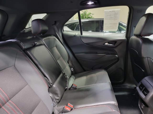 Certified 2023 Chevrolet Equinox RS FWD image 14