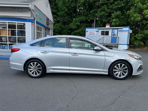 Used 2016 Hyundai Sonata Sport FWD image 6