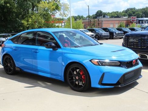 Used 2025 Honda Civic Type R image 6