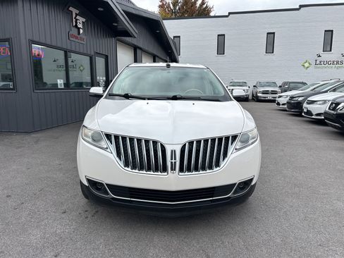 Used 2014 Lincoln MKX Base w/ Equipment Group 101A image 8