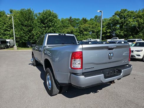Used 2024 RAM 3500 Big Horn w/ Sport Appearance Package AWD/4WD image 5