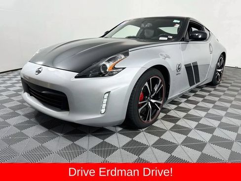 Used 2020 Nissan 370Z Coupe RWD image 3