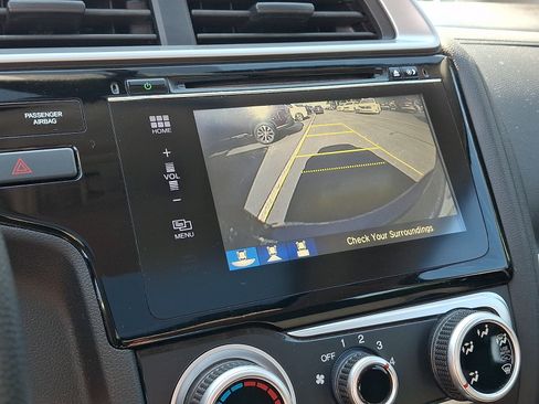 Used 2016 Honda Fit EX image 17