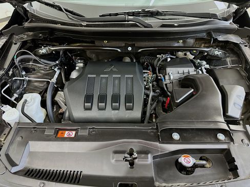 Used 2024 Mitsubishi Eclipse Cross SE image 35