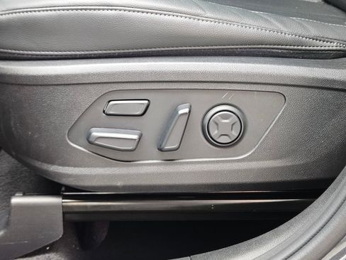 Used 2023 Kia Sorento SX image 20