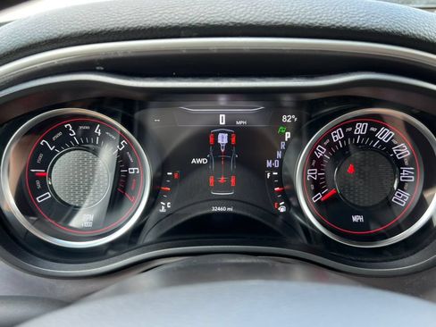 Used 2022 Dodge Challenger GT w/ Driver Convenience Group AWD/4WD image 17