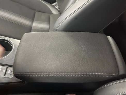 Used 2023 Honda Civic Sport image 25