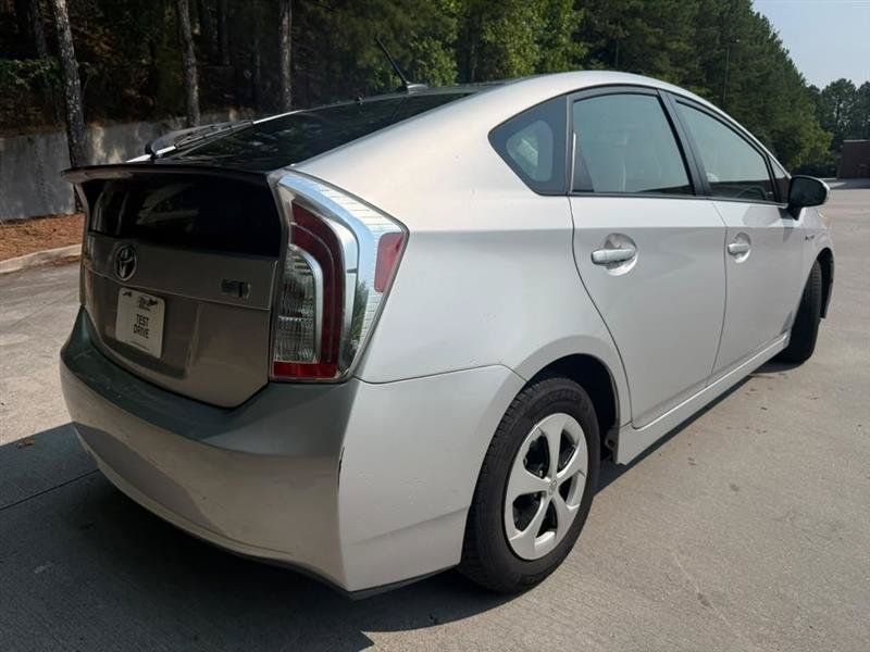 Used 2013 Toyota Prius Three FWD image 2