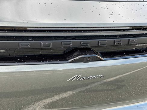 Used 2025 Porsche Macan Electric image 29