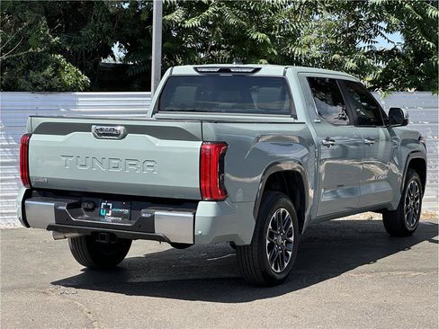 Used 2026 Toyota Tundra Limited AWD/4WD image 11