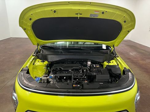 Used 2025 Hyundai Kona SEL FWD image 19