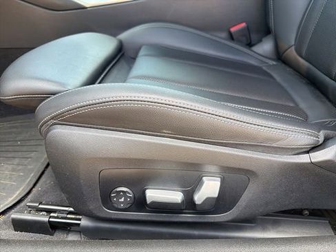 Used 2023 BMW 430i xDrive Convertible w/ Premium Package AWD/4WD image 6
