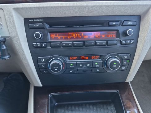 Used 2012 BMW 328i Coupe image 27