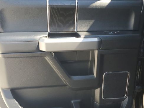 Used 2019 Ford F250 Platinum w/ Platinum Ultimate Package image 44