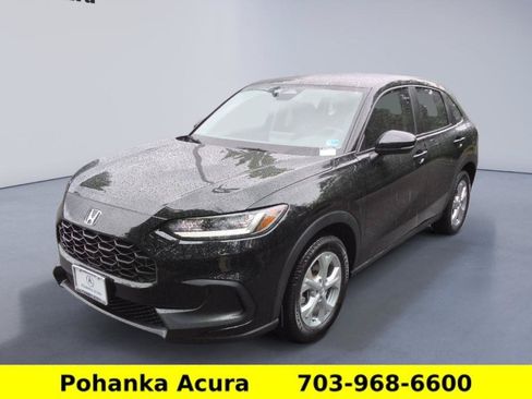 Used 2023 Honda HR-V LX image 3