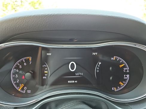 Used 2020 Jeep Grand Cherokee Limited AWD/4WD image 22