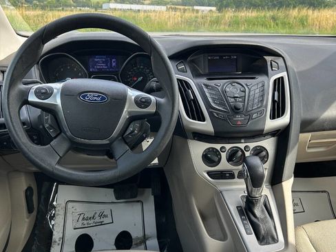 Used 2012 Ford Focus SE FWD image 15