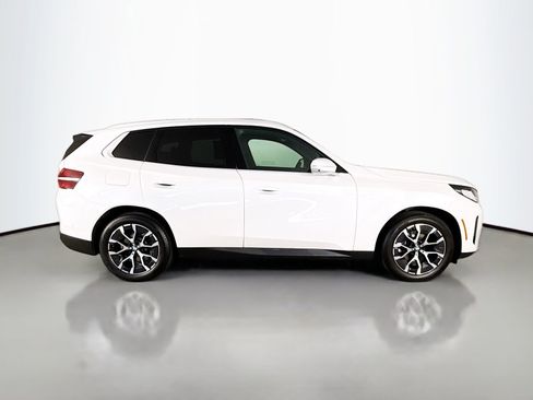 Used 2025 BMW X3 xDrive30i w/ Premium Package image 8
