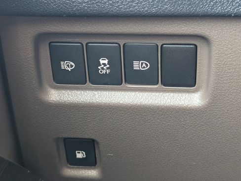 Used 2020 Lexus GX 460 Premium w/ Premium Package AWD/4WD image 25