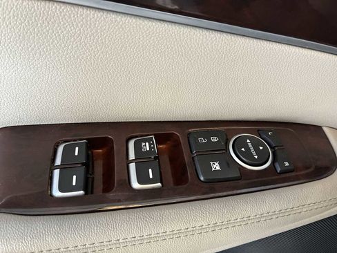 Used 2018 Kia Sorento LX image 15