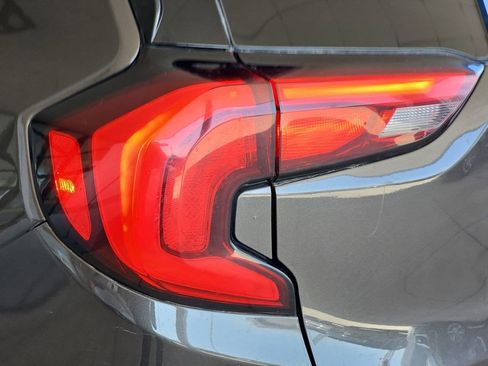 Used 2019 GMC Terrain SLE image 39