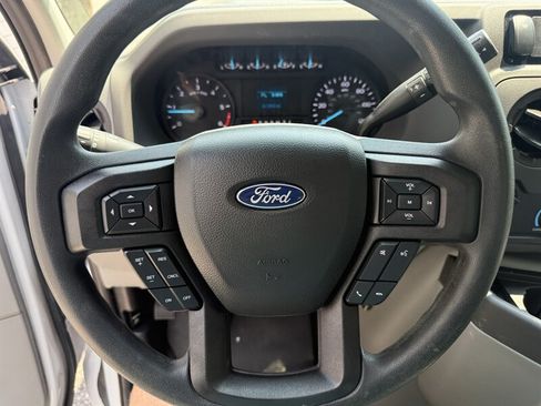 Used 2025 Ford E-450 and Econoline 450 Super Duty w/ Power Equipment Group RWD image 24
