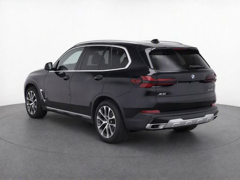 Used 2025 BMW X5 sDrive40i RWD image 5