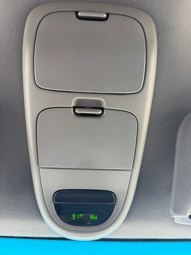 Used 2003 Ford F150 Lightning RWD image 21