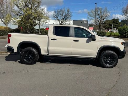 New 2026 Chevrolet Silverado 1500 ZR2 AWD/4WD image 8