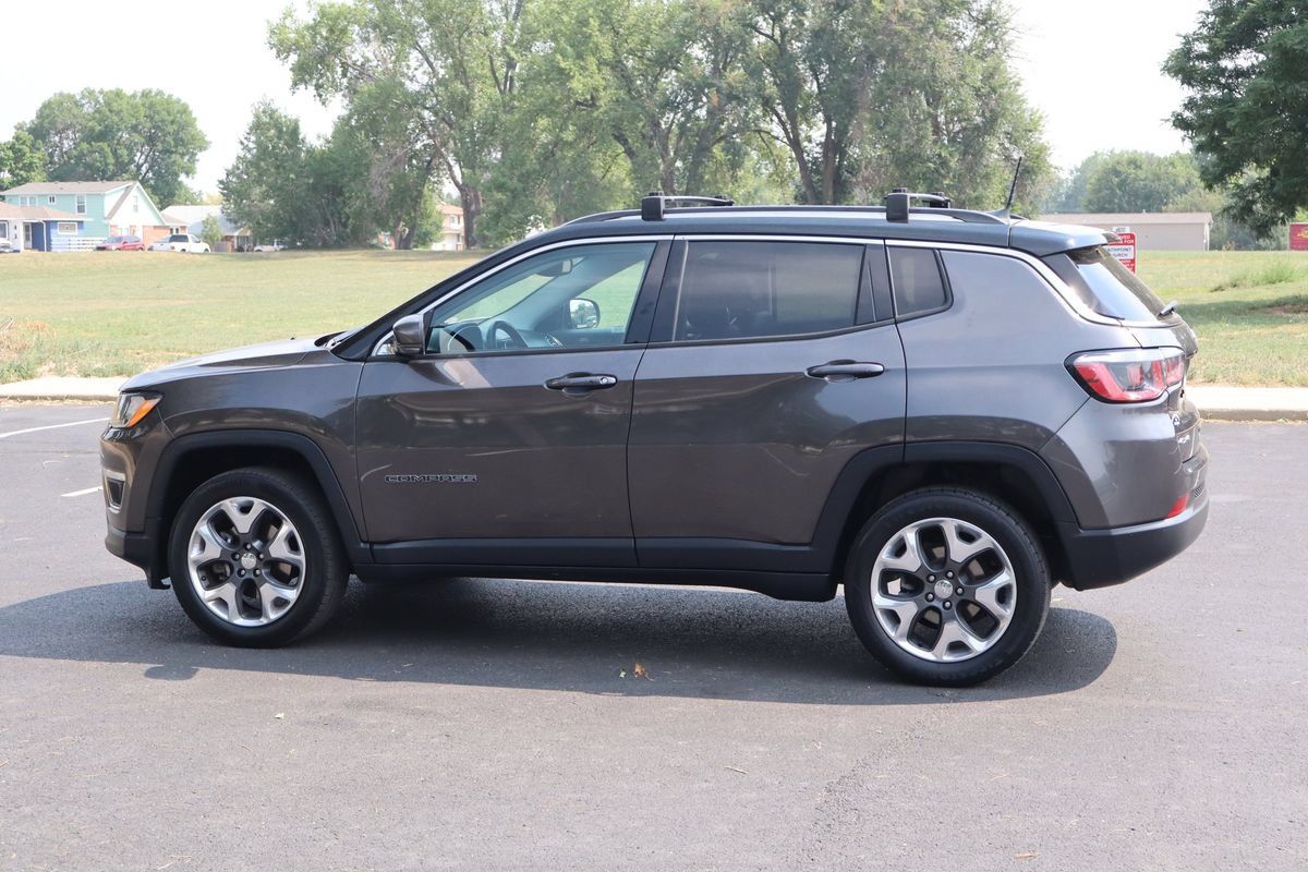 Used 2019 Jeep Compass Limited AWD/4WD image 8