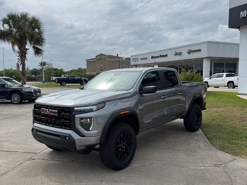 Used 2026 GMC Canyon Elevation w/ Convenience Package RWD image 4