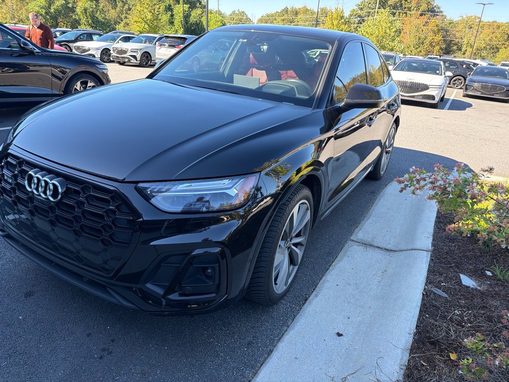 Used 2021 Audi SQ5 Prestige w/ Prestige Package AWD/4WD image 3