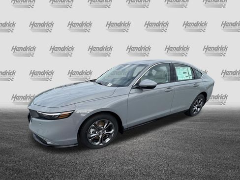 New 2026 Honda Accord EX-L image 6