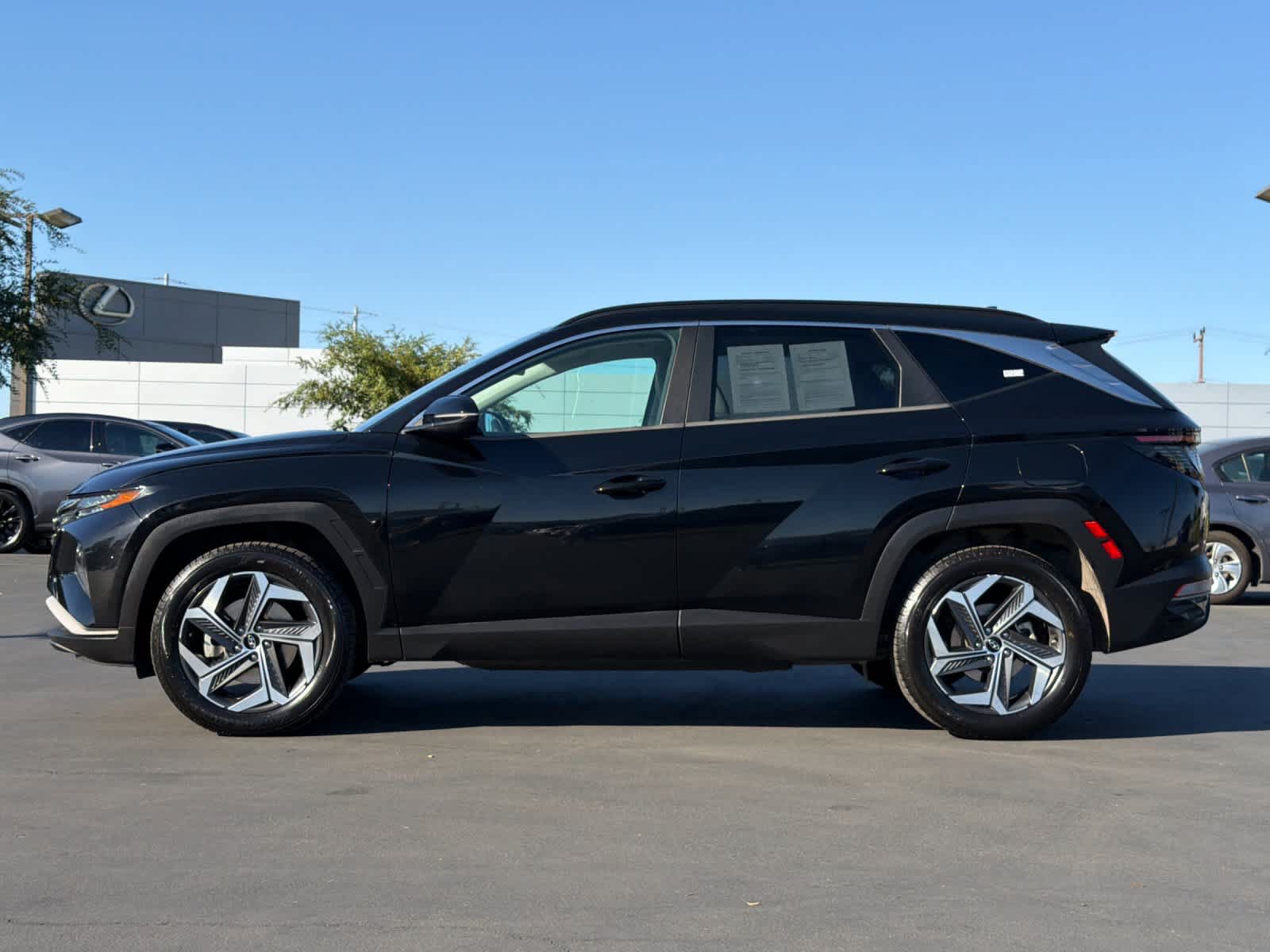Used 2022 Hyundai Tucson SEL w/ Convenience + Premium Package AWD/4WD image 9