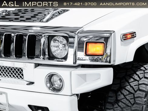 Used 2009 HUMMER H2 Luxury image 30