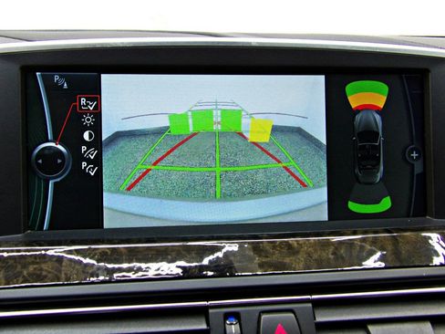 Used 2013 BMW 650i Convertible image 15